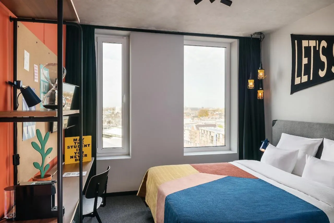 ***  Hotel The Social Hub Delft Pays-Bas